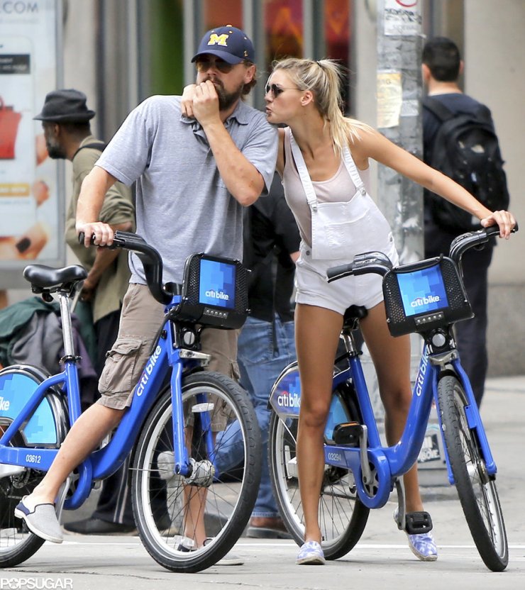 Aρραβωνιάστηκε την 25χρονη σύντροφό του ο Di Caprio