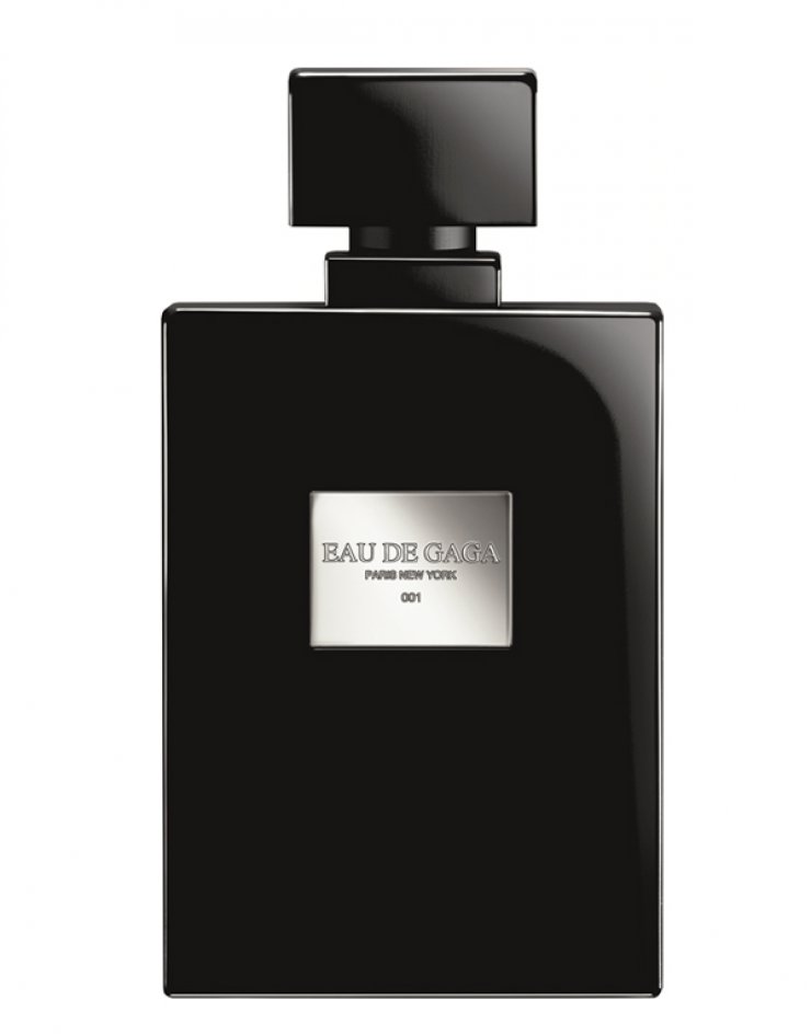 Η Lady Gaga ανακοινώνει την κυκλοφορία του νέου της αρώματος, Eau de Gaga