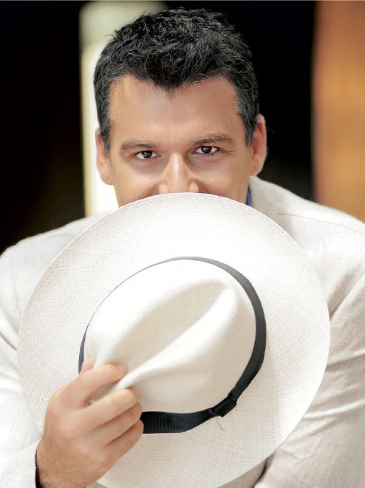 The Voice: Ο παρουσιαστής και η κριτική επιτροπή