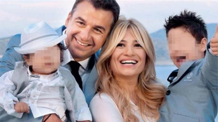 Γιώργος Λιάγκας: Οι ευχές της Φαίης Σκορδά για τα γενέθλιά του - "Να σε χαιρόμαστε" [βίντεο]