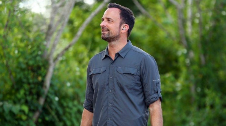 Μόλις έσκασε! Έγκυος παίκτρια του ελληνικού "Survivor" [εικόνα]