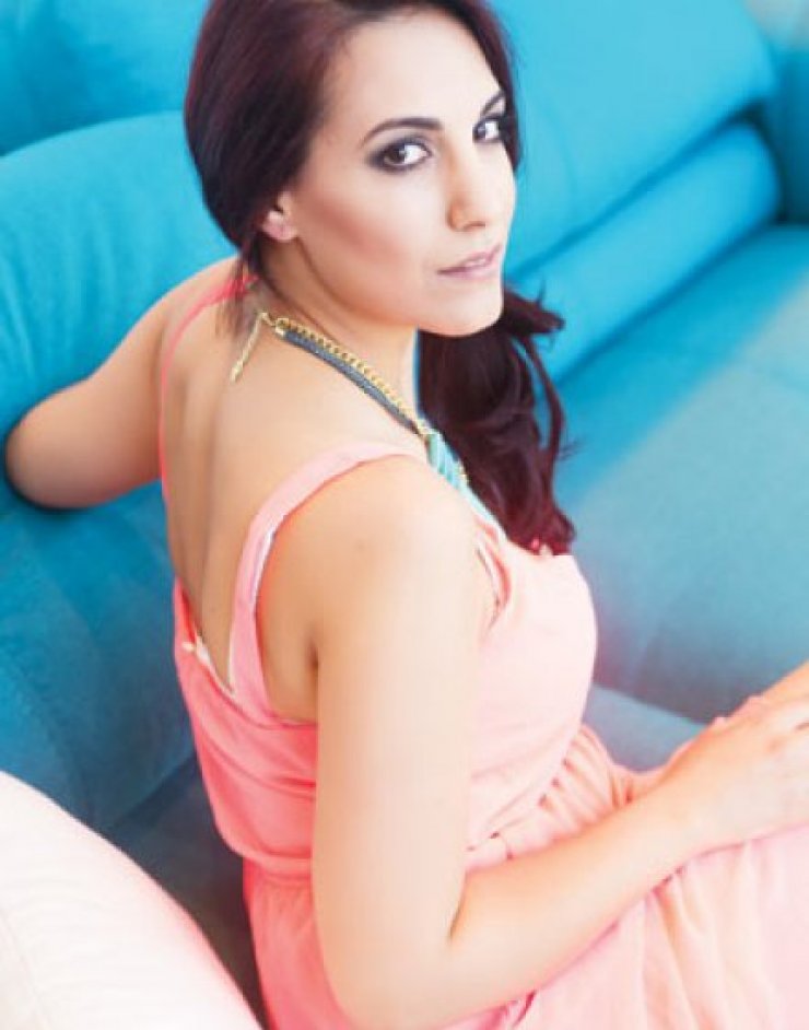 Έλενα Λιασίδου: Το παθιασμένο φιλί στο σύζυγό της!