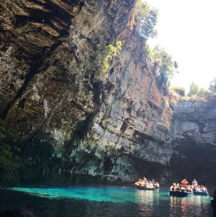 Έλσα Αναστασιάδη - Γιάννος Λούτσιος: Οι υπέροχες οικογενειακές στιγμές τους στην Κεφαλονιά