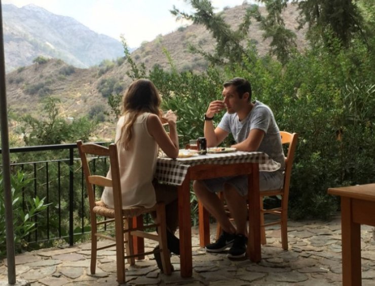 Γεύμα για δύο για τους αγαπημένους ηθοποιούς