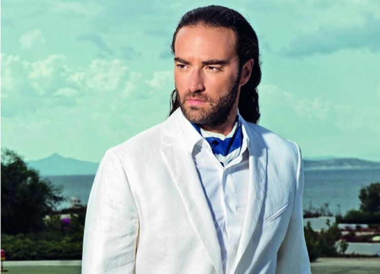 Κώστας Φραγκολιάς : "Θα έπαιζα σε αισθησιακή ταινία"