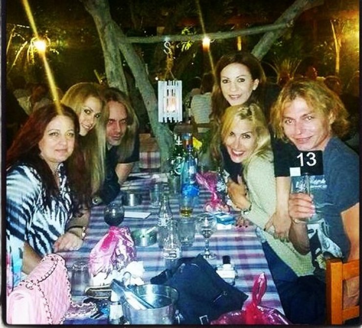 Μαρίνα Φιλιππίδου Θεοχάρους - Κατερίνα Αγαπητού: Φαγητό με φίλους στη Λεμεσό