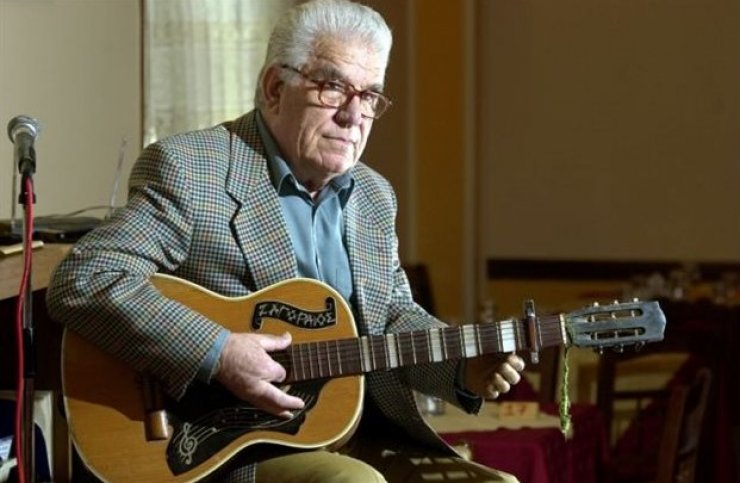 Πέθανε ο τεράστιος ερμηνευτής Σπύρος Ζαγοραίος