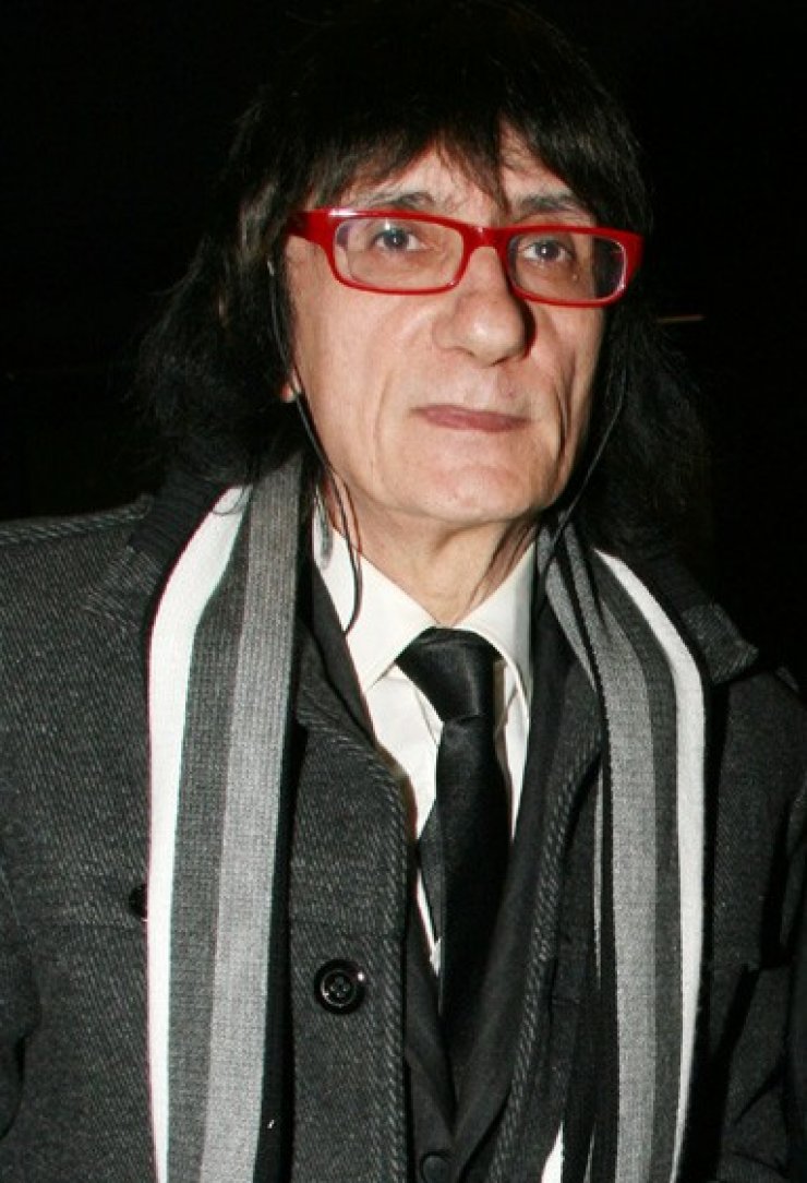 Κραυγή απόγνωσης από τον Στάθη Ψάλτη: "Εγώ αυτή την στιγμή πεινάω. Δεν έχω δουλειά. Δεν έχω τίποτα"