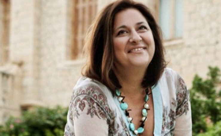 Ελισάβετ Κωνσταντινίδου: Εσπευσμένα στο νοσοκομείο