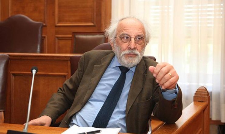 Αλέξανδρος Λυκουρέζος: "Μας κόστισε πολύ ο θάνατος του Βλάσση Μπονάτσου"
