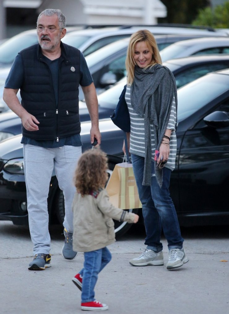  Πέγκυ Ζήνα - Γιώργος Λύρας: Όλες οι λεπτομέρειες της βάπτισης της κόρης τους