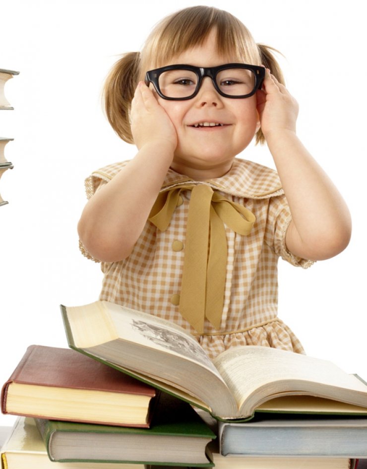 Παζαράκι με χιλιάδες βιβλία σε πολύ χαμηλές τιμές