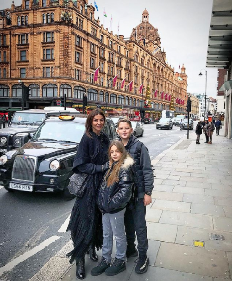 Ramona Filip – Χριστόφορος Τορναρίτης: Οικογενειακές διακοπές στο Λονδίνο! [εικόνες]