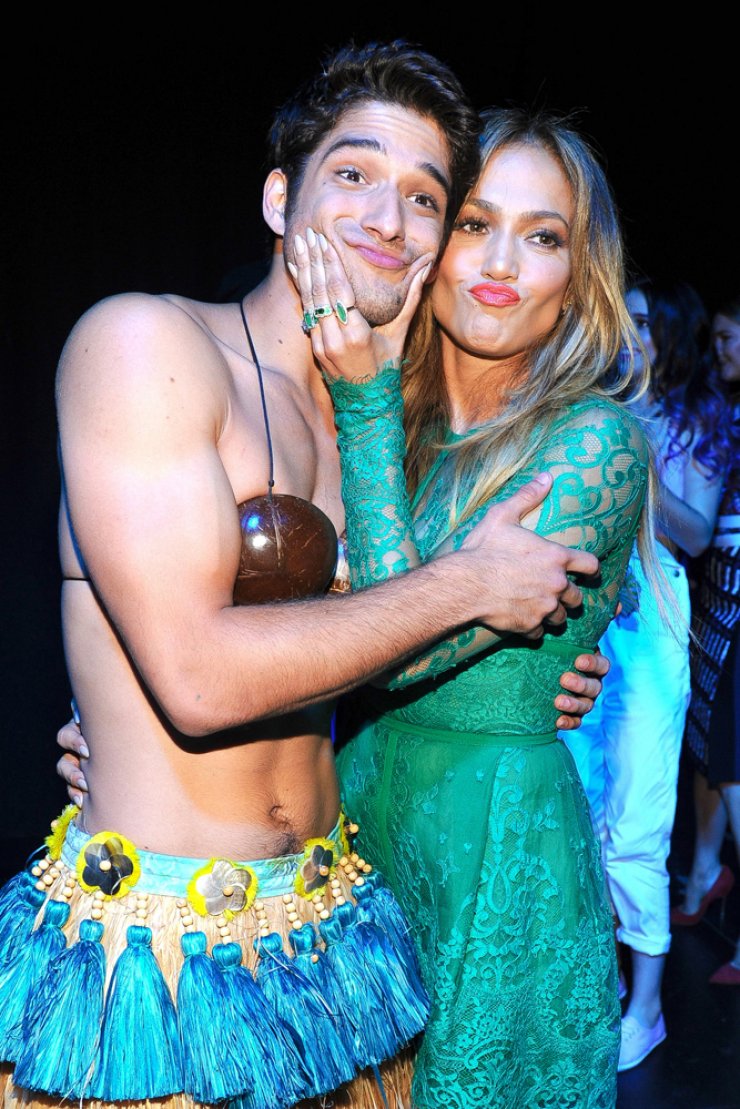 Jennifer Lopez: Παιχνιδάκια με νεαρό ηθοποιό [εικόνες]