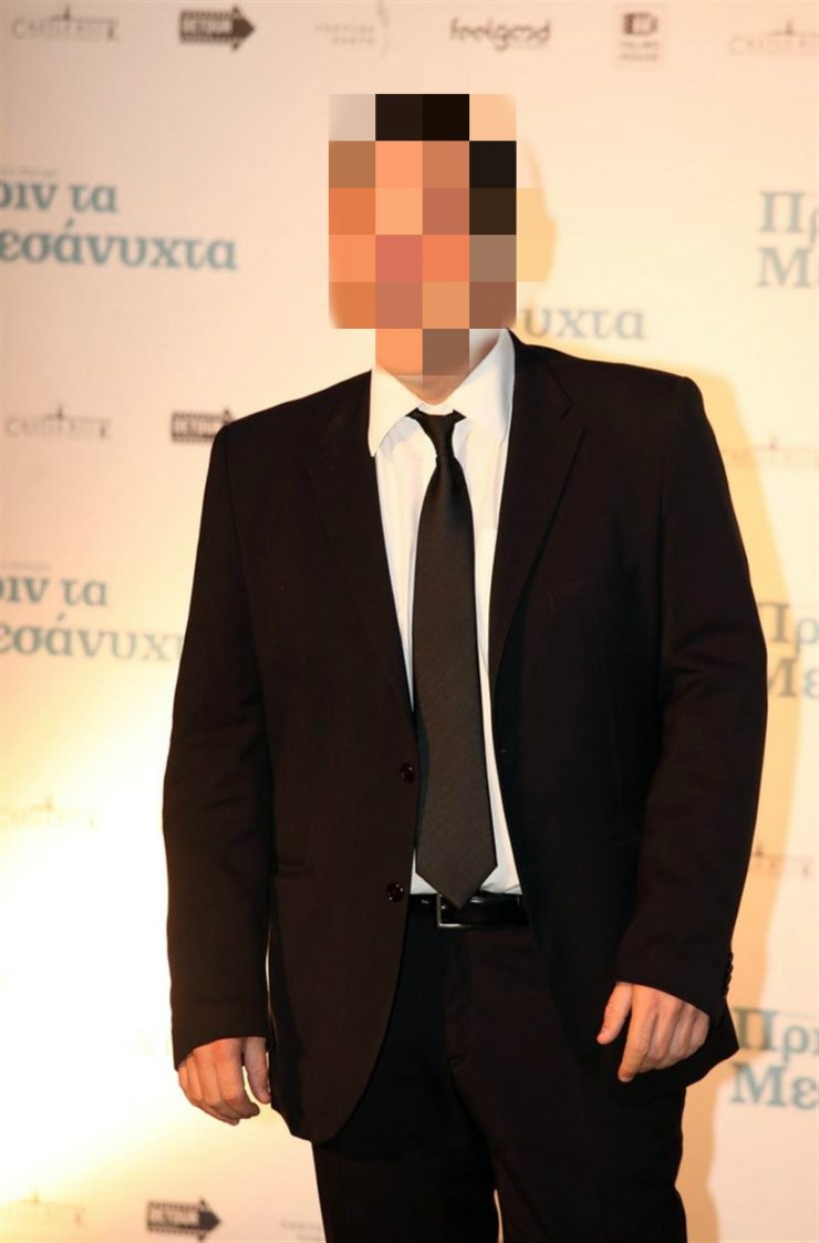 Έλληνας ηθοποιός μιλά ανοικτά για την υιοθεσία του και τα δύο του επίθετα!