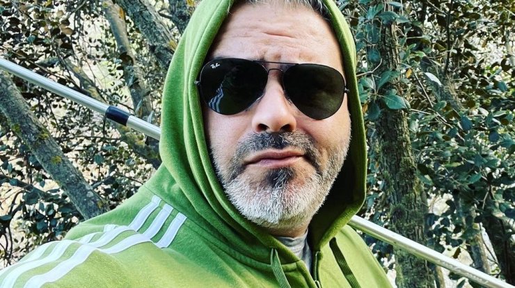 Ο γιος του Λούη Πατσαλίδη χορεύει με τον Σάκη Ρουβά [βίντεο]