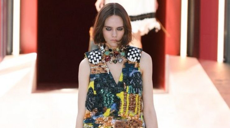 Under eye eyeliner: Η νέα τάση που θα κάνει τα μάτια σου ακαταμάχητα