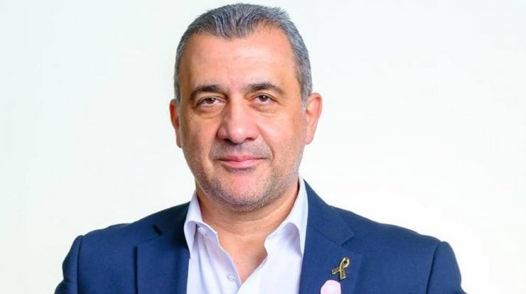 Ο Λουκάς Φουρλάς συγκινημένος εξομολογείται: “Η Άρτεμις έχει πάντα το δωμάτιο της στο σπίτι μου” [βίντεο]