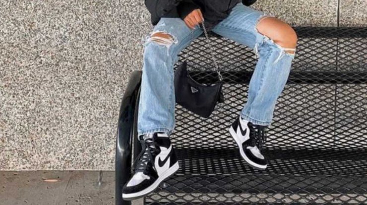 Χάρη στο Netflix αυτά είναι τα πιο πολυπόθητα sneakers της σεζόν