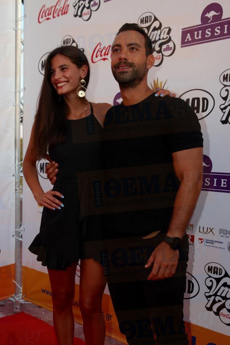 Λιώσαμε! Η πιο τρυφερή δήλωση του Σάκη Τανιμανίδη για την αγαπημένη του στην πρώτη τους δημόσια εμφάνιση