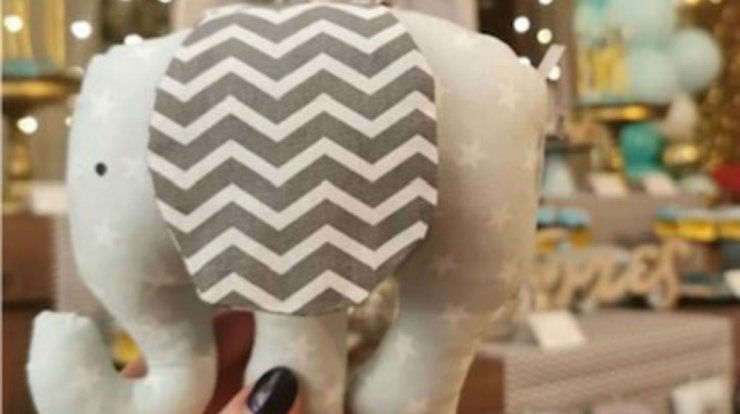 Το baby shower Ελληνίδας παρουσιάστριας λίγο πριν γεννήσει 