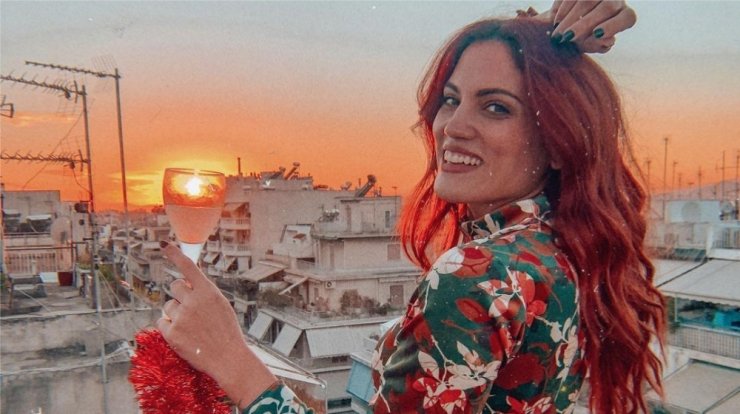 Η Μαίρη Συνατσάκη έγινε ξανθιά και ενθουσίασε τους followers της! [εικόνες]