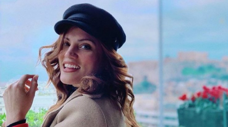 Μαίρη Συνατσάκη: Το cozy σαλόνι του σπιτιού της που λατρέψαμε!