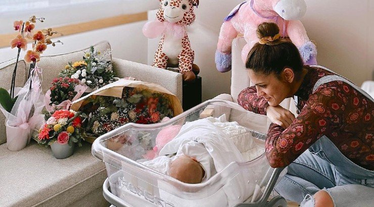 Μαίρη Συνατσάκη: Πέρασε "baby blues" μετά τη γέννα και μας μιλάει με ειλικρίνεια για την κατάστασή της