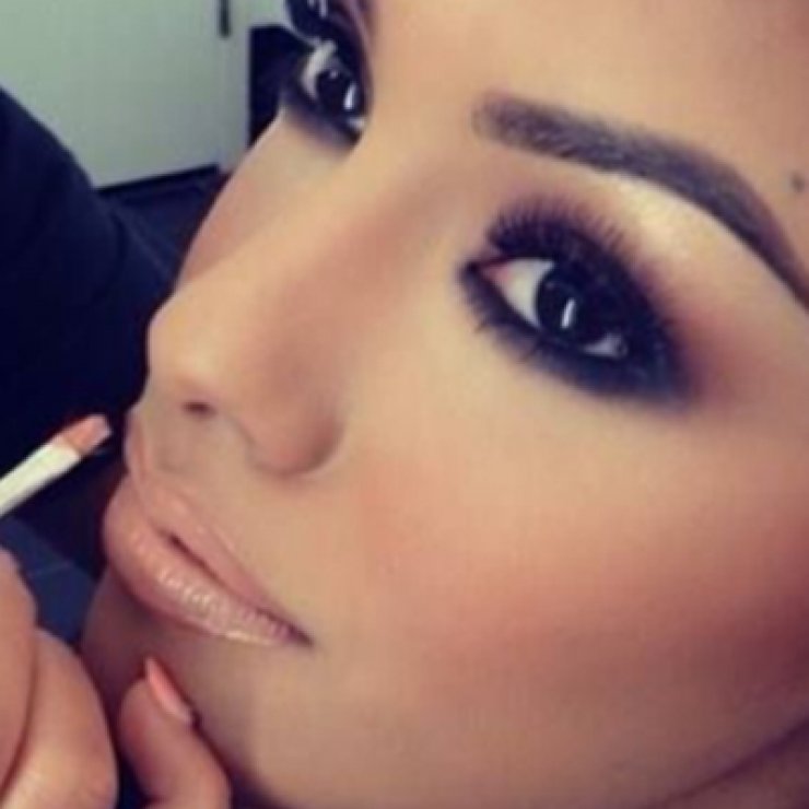 Beauty Mansion by Andrea Neophytou