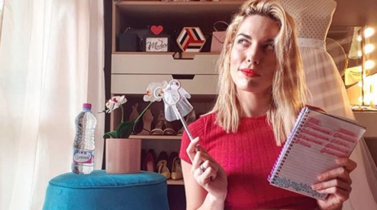 Μαντώ Γαστεράτου: Μας έδειξε το σώμα της λίγες ημέρες μετά τη γέννα [εικόνα & βίντεο]