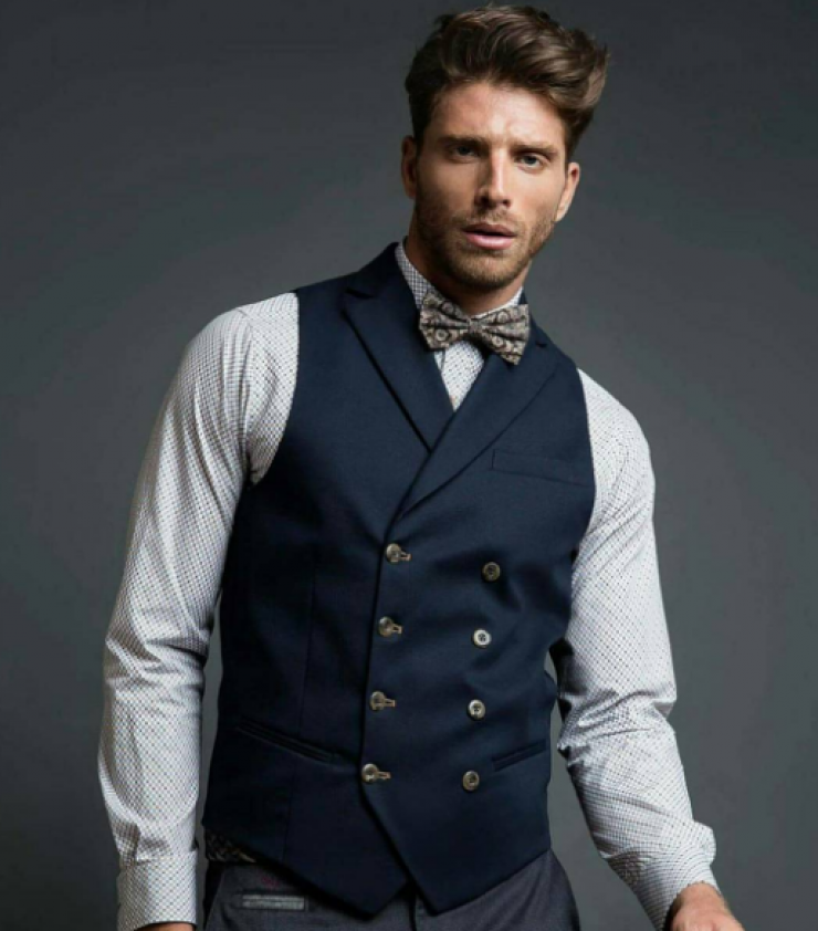 Απίστευτο! Έδεσαν τον Γιώργο Μανίκα με χειροπέδες φωνάζοντας: "Δεν σε αφήνω να πας Survivor"