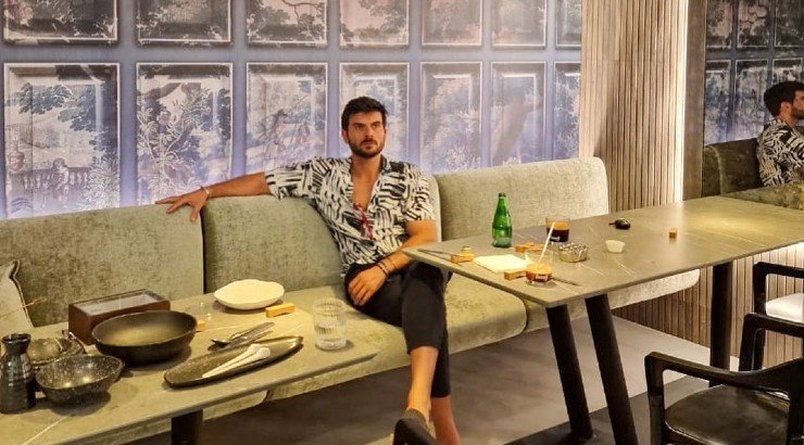 Στην Κύπρο ο Μάνος Γαβράς – Το νέο του επιχειρηματικό βήμα στο νησί [εικόνες]