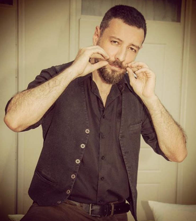 Και τρίτη καταγγελία επώνυμης Ελληνίδας εις βάρος του Μάνου Παπαγιάννη!