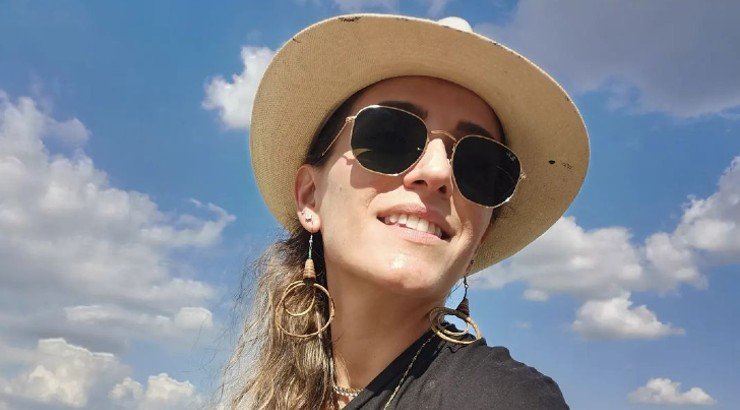 Μάρα Κωνσταντίνου: Έκανε κατακόρυφο μπροστά από τον Πύργο της Πίζας! [εικόνες]