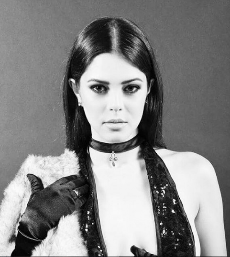 Μαρκέλλα Μαρίνα Κωνσταντίνου: Έντυσε την κόρη της με την πιο χαριτωμένη στολή Άγιου Βασίλη!