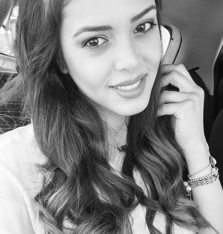 Μαρκέλλα Μαρίνα Κωνσταντίνου: Για καφέ με την κορούλα της!