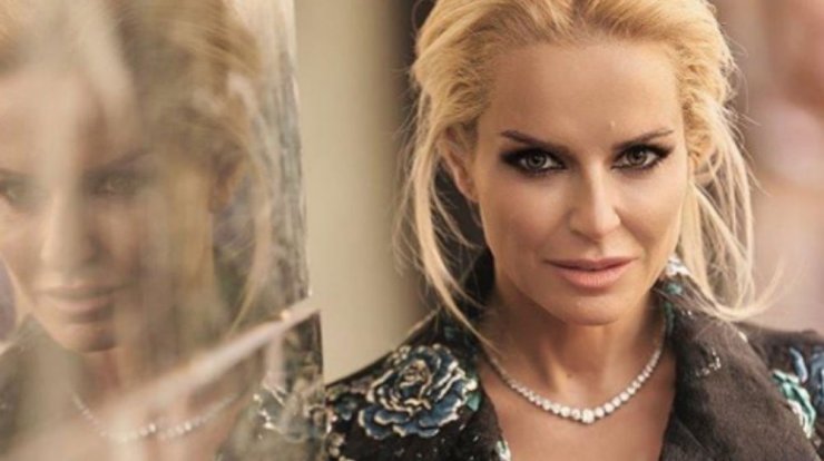 Μαρία Μπεκατώρου: Η συγκλονιστική εξομολόγησή της για τις εξωσωματικές [βίντεο]