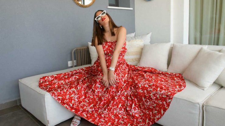 Η Μαρία Κορτζιά ξαπλωμένη στο κρεβάτι να χαϊδεύει τη φουσκωμένη της κοιλίτσα! [εικόνες]