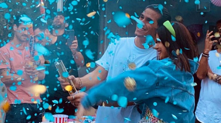 Πιέρος Σωτηρίου – Μαρία Κορτζιά: Μάθαμε που θα μένουν μετά τον ερχομό του γιου τους! [βίντεο]