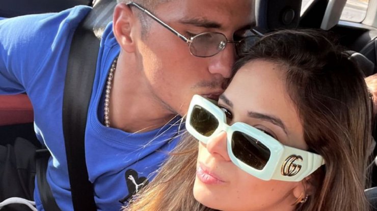 Πιέρος Σωτηρίου – Μαρία Κορτζιά: Βραδινή έξοδος για φαγητό με τα αγόρια τους [εικόνα]