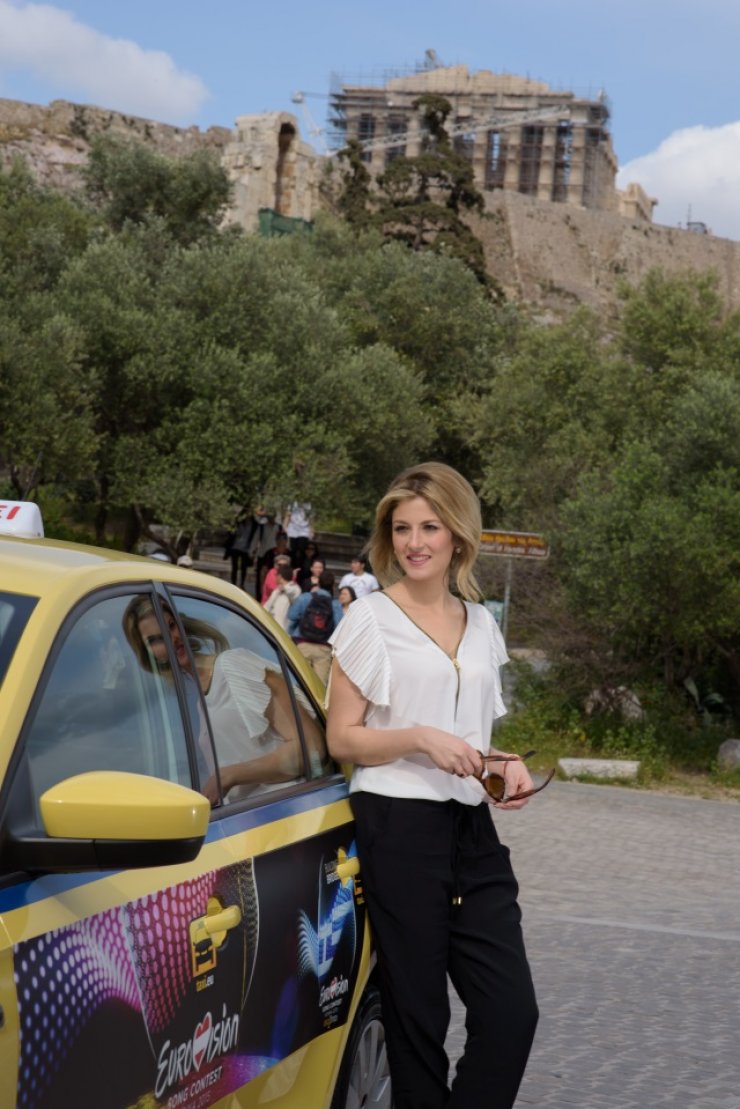Eurovision 2015: Η εντυπωσιακή φωτογράφιση της Μαρίας Έλενας Κυριάκου με θέα την Ακρόπολη!