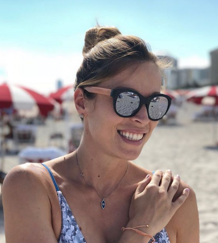 Μείναμε άφωνοι με την κοιλιά πλάκα της Μαριέττας Χρουσαλά 20 ημέρες μετά τη γέννηση του γιου της!