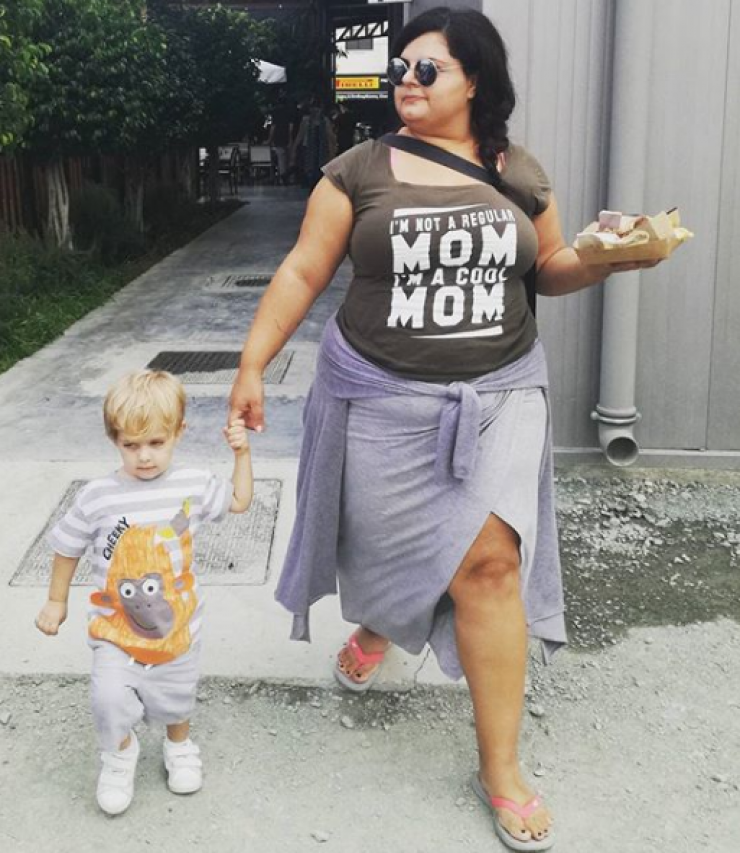 Θα σας ξετρελάνει! Ο γιος της Μαριλένης Σταύρου ντυμένος ξωτικό χορεύει και τραγουδά! [εικόνα & βίντεο]