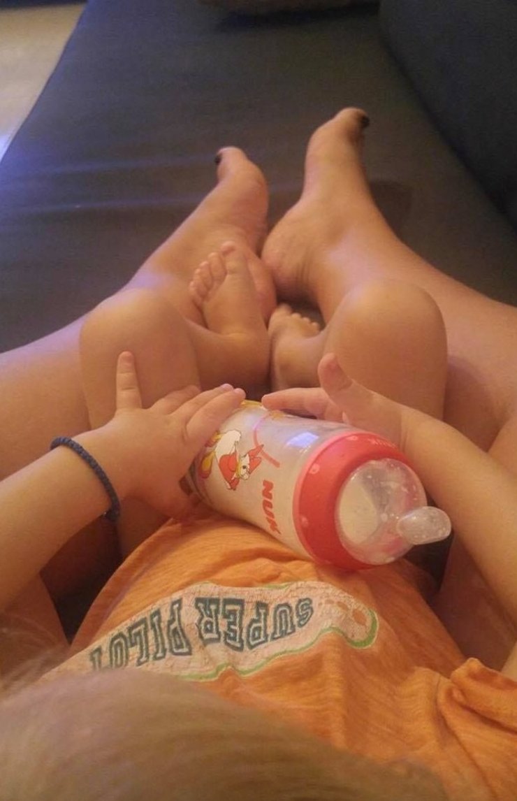 Η τρυφερή φωτογραφία επώνυμης Κύπριας με το γιο της!