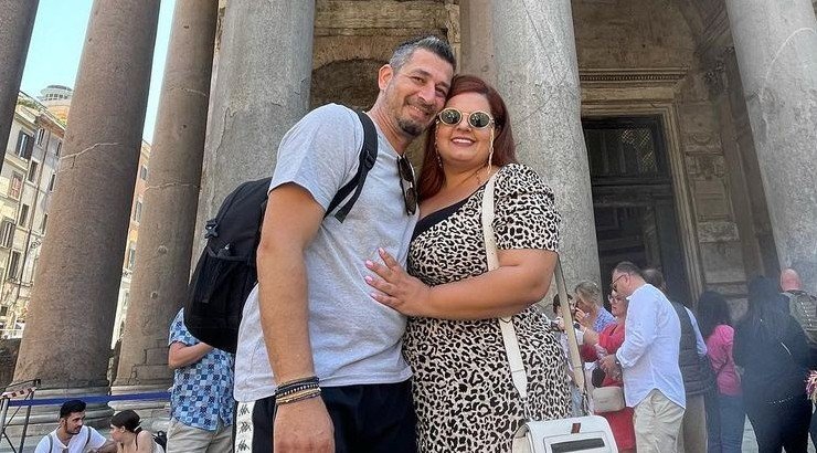 Μαριλένη Σταύρου: Το τρυφερό στιγμιότυπο με τον σύζυγό της στο Λονδίνο [βίντεο]