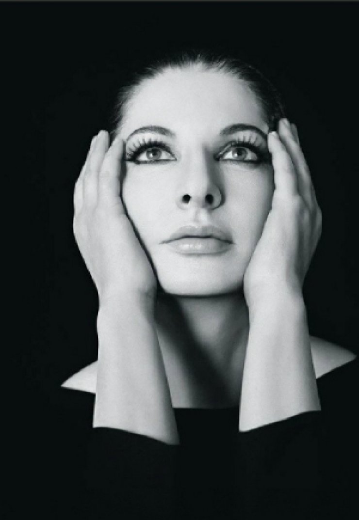 Η Μαρία Κάλλας θα πεθάνει μπροστά στα μάτια μας, επτά φορές