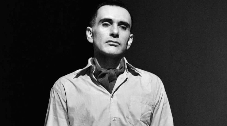 Μαρίνος Ξενοφώντος: "Αν δεν ήμουν ηθοποιός, θα μπορούσα να είμαι καλόγερος" [βίντεο]