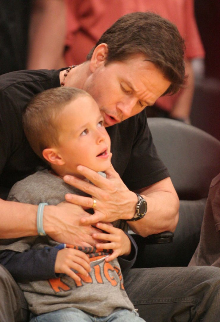 Δείτε τον πανέμορφο γιο διάσημου σταρ του Hollywood [εικόνες]