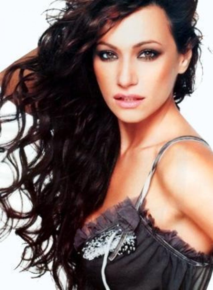 Η νέα ζωή της Μάρως Λύτρα: Από τραγουδίστρια… νοσοκόμα