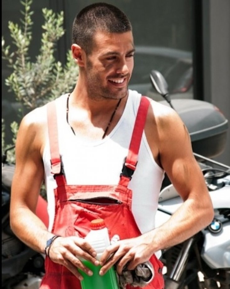 O Μαρτάκης σε συνεργείο